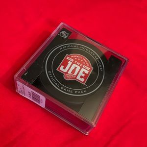 Red Wings Official Game Puck